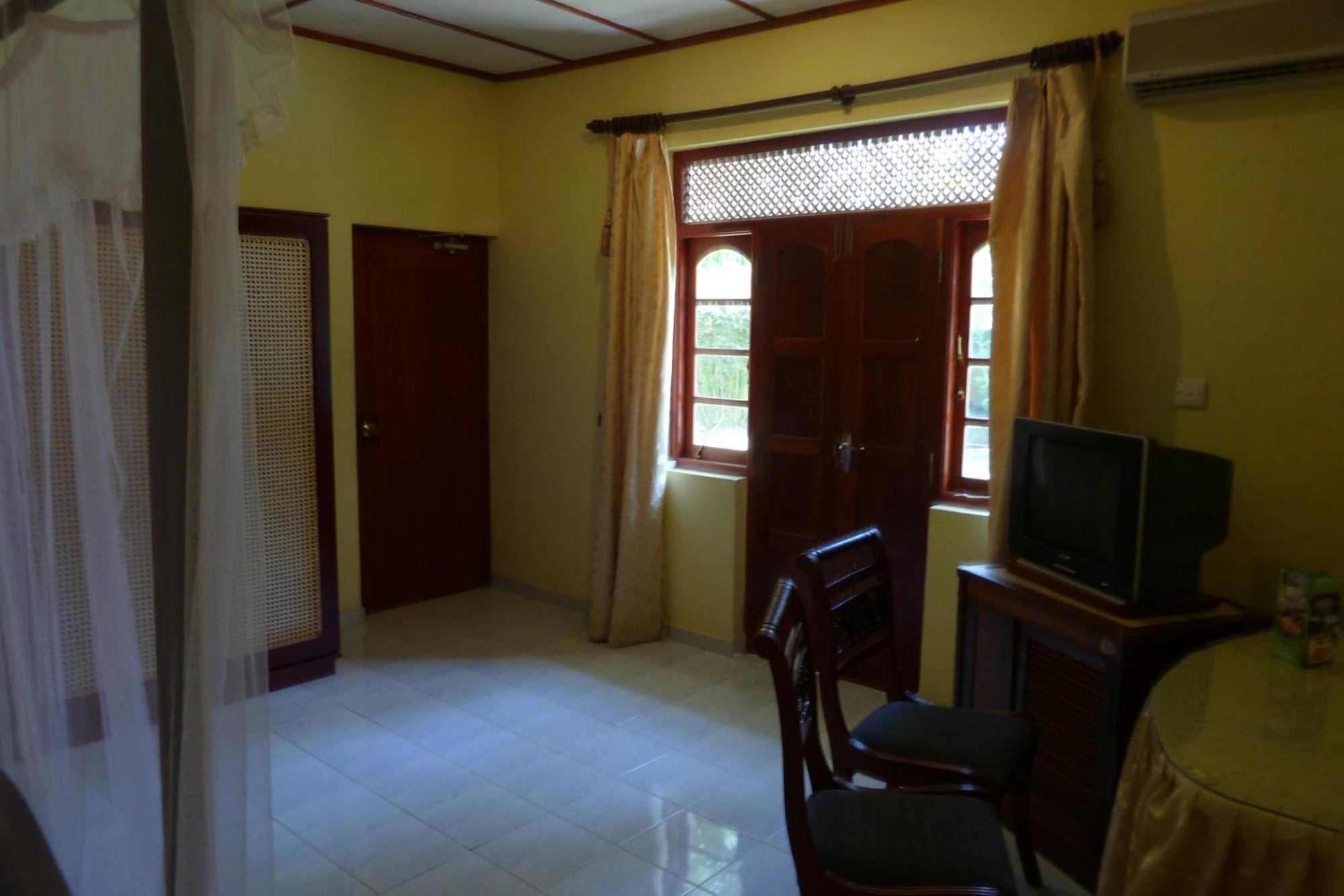Bougain Villa Bentota Room photo